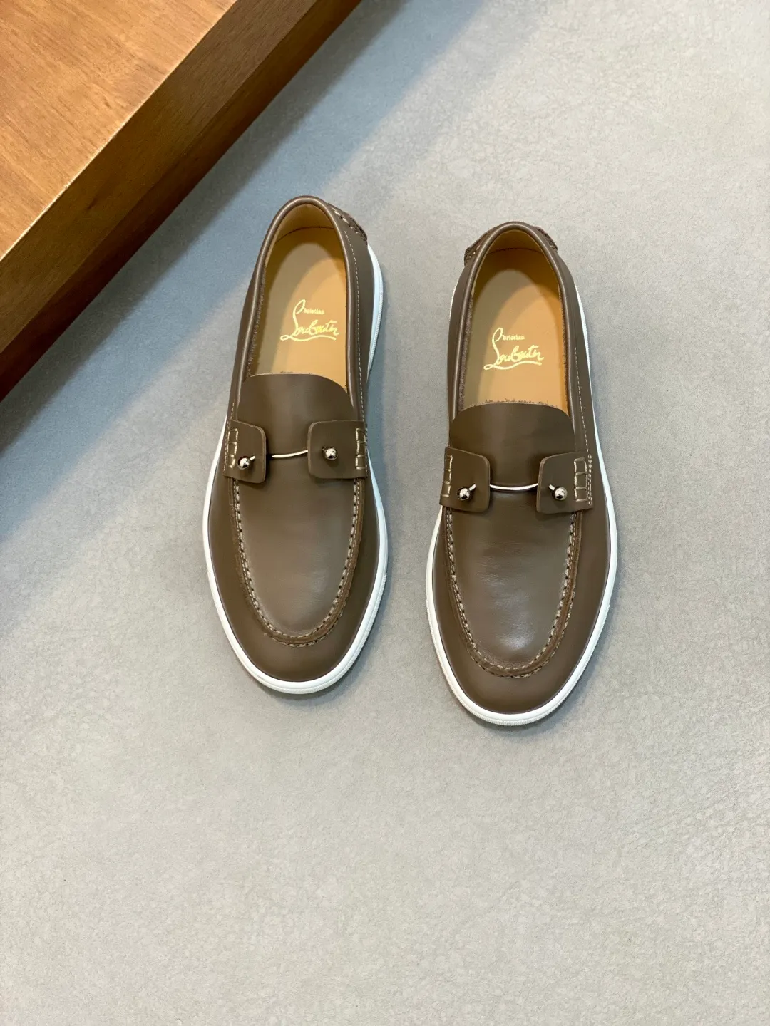 Men's shoes 💰740 christian louboutin (CL red sole shoes) exclusive hot model released 🎈🎈💪Movable latex feet👻Finished outsole line [Deyi] Global supply😝 [Top version]: original imported cowhide upper, top original leather lining, original molded TPU outsole, original 1:1 detail processing, original shoe last, large quantity available from stock, code number: 39-44 (38, 45 customized)